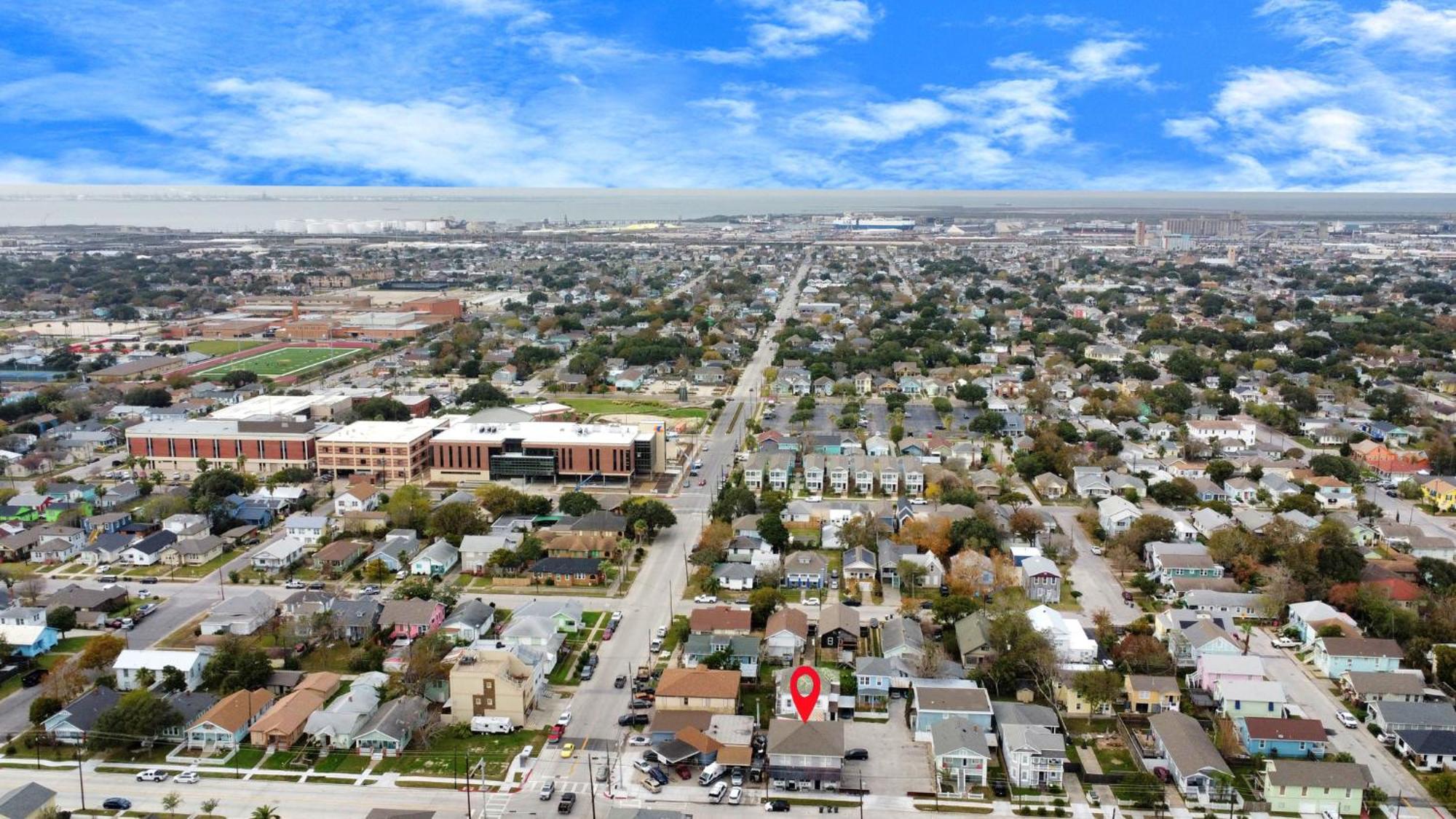 Nautical Loft With Outdoor Kitchen & Beach Access Apartment Galveston Luaran gambar
