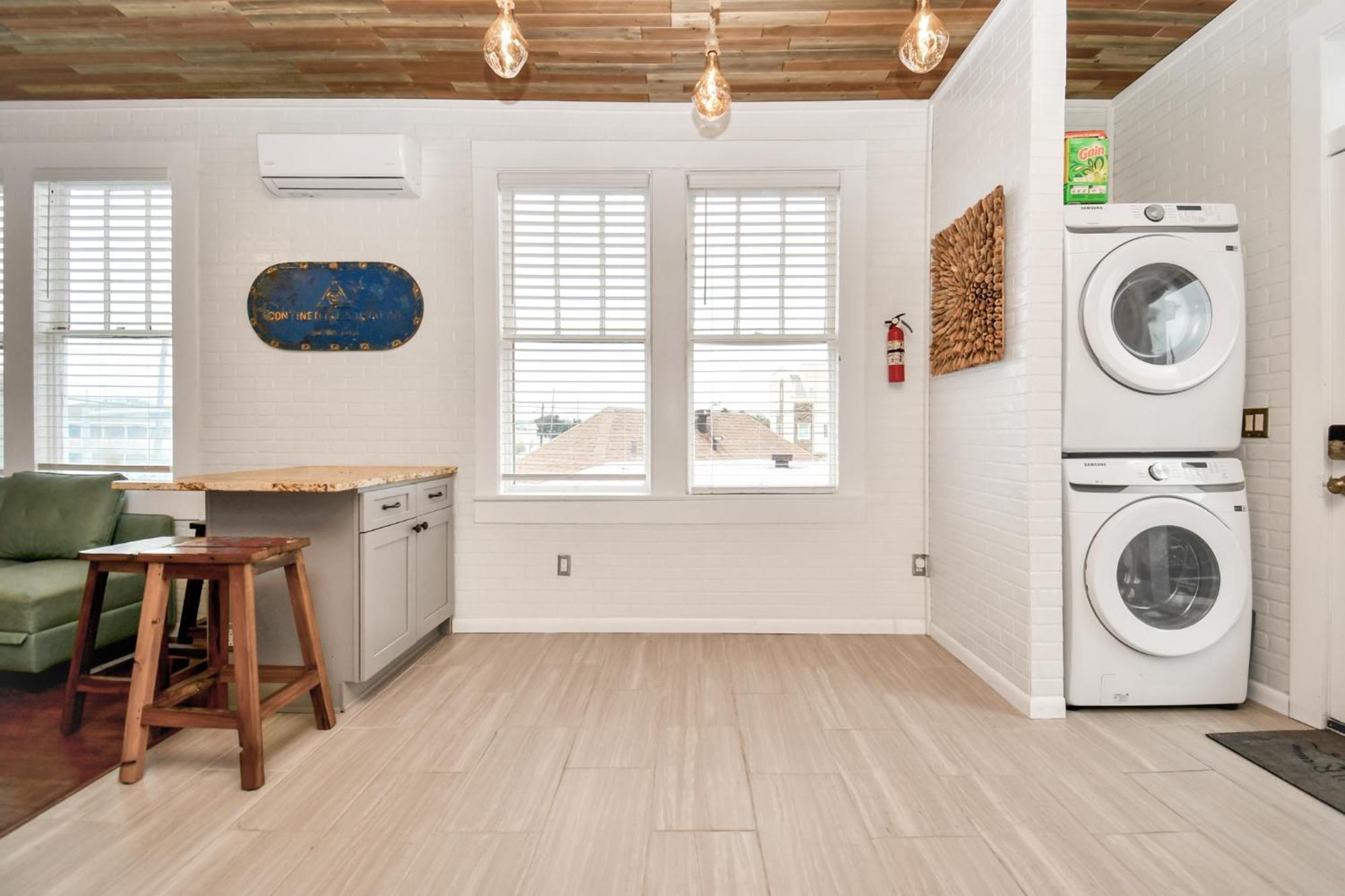 Nautical Loft With Outdoor Kitchen & Beach Access Apartment Galveston Luaran gambar